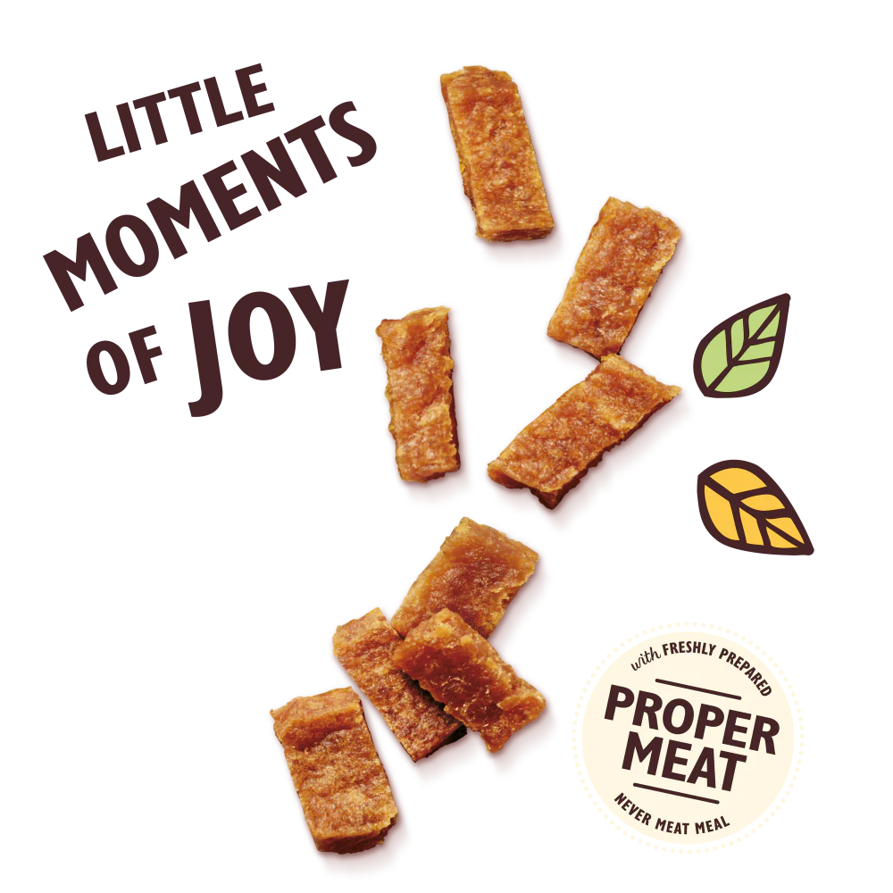Chicken Nibbles with Salmon Puppy Treats (8 x 70g) - Image 2